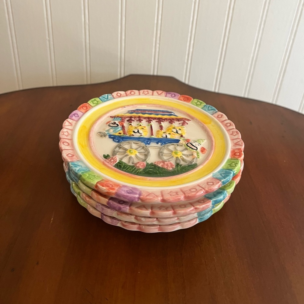 Mecurie’s 4 mini circus‎ plates